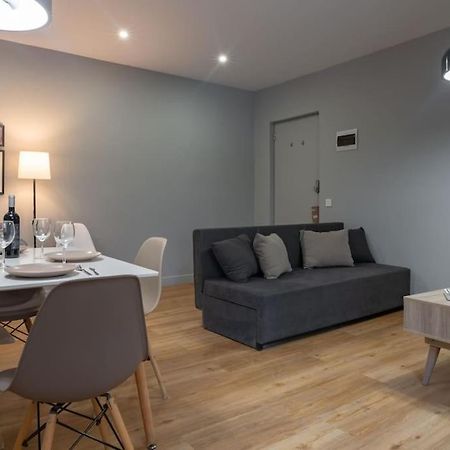 Modern, Quite 1-Bdr Apt 5 Min Walk To Acropolis Атина Екстериор снимка